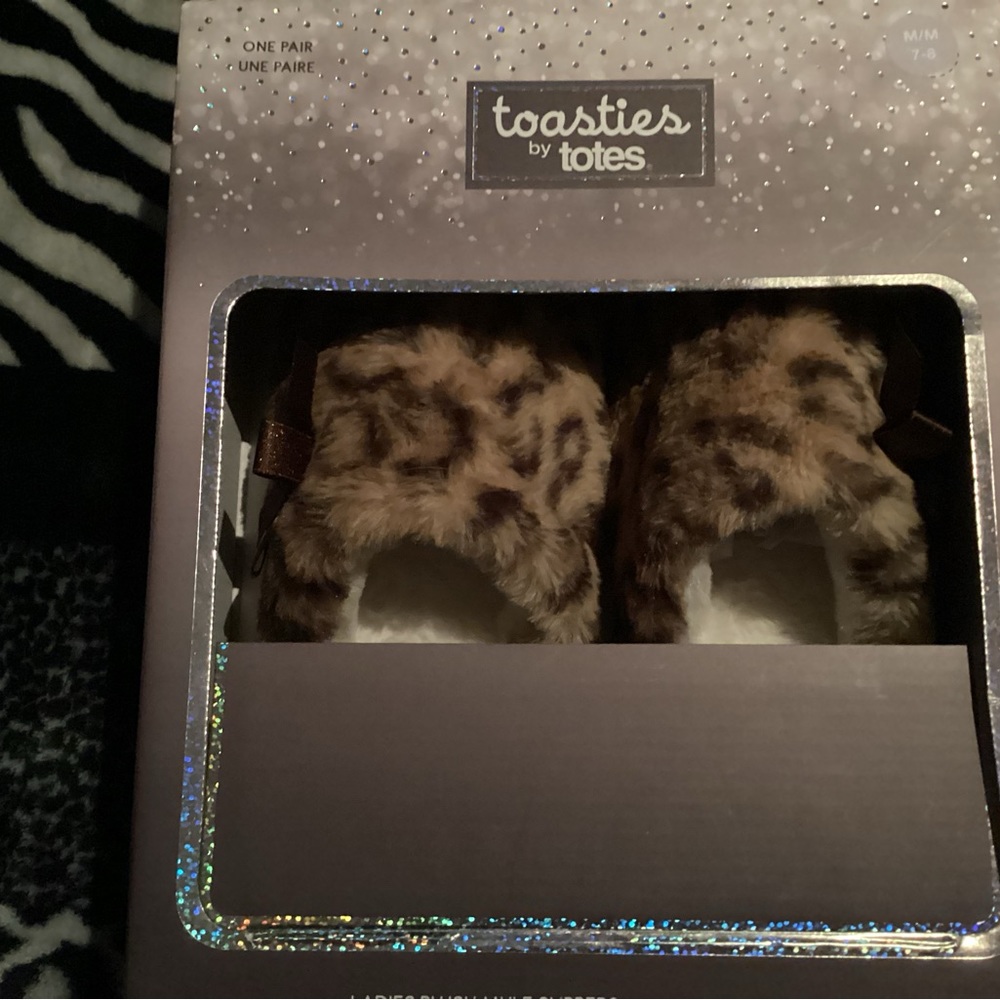 Toasted by totes quality, fun, and comfort all in one